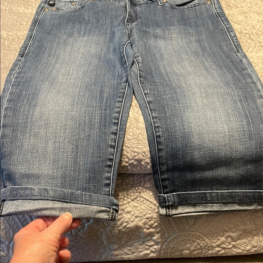 Rock & Republic Blue Jeans with Signature R Design - Picture 10 of 10